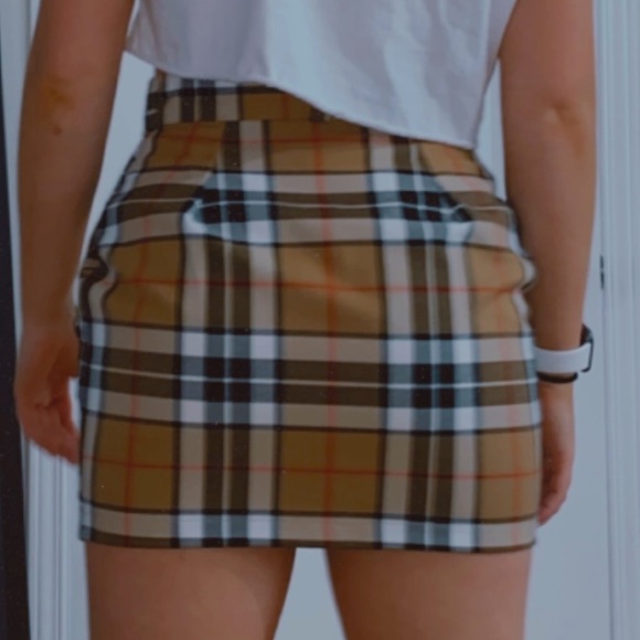 Skirt - Picture 2 of 2